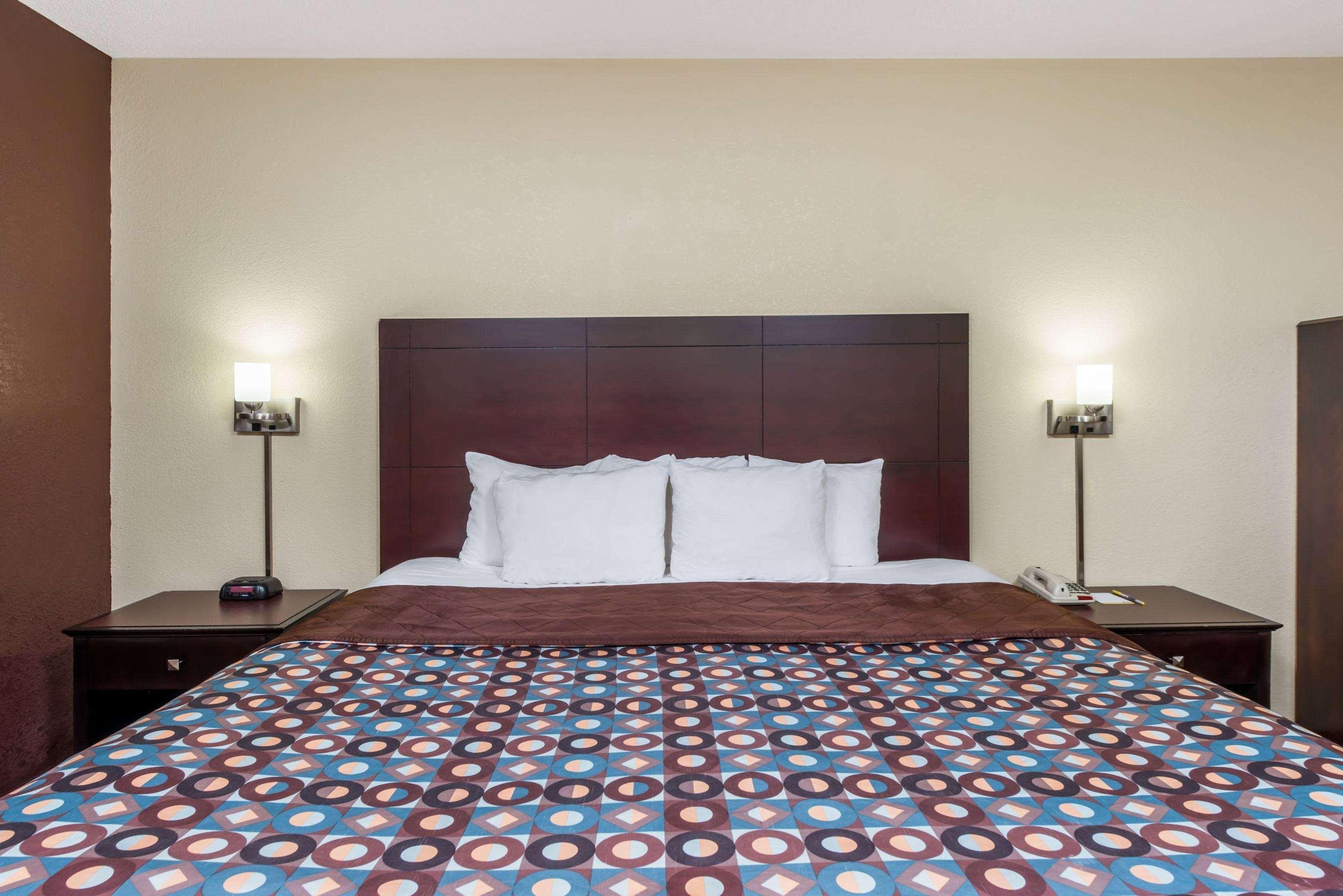 Days Inn & Suites By Wyndham Casey Extérieur photo